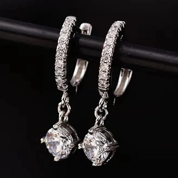 100% Sterling Silver Drop Earrings 1CT Moissanite - Picture 1 of 6